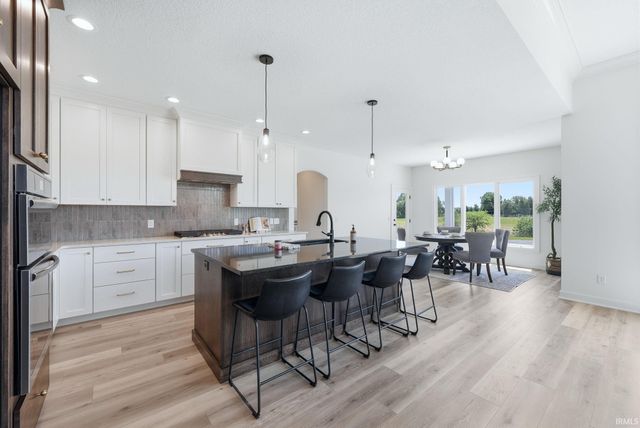 564 Keltic Pines Boulevard, Huntertown, IN 46748