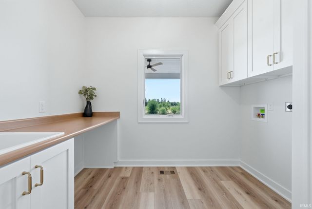 564 Keltic Pines Boulevard, Huntertown, IN 46748
