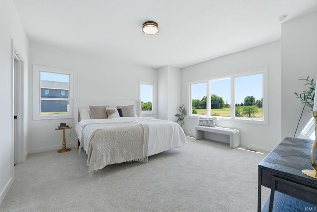 564 Keltic Pines Boulevard, Huntertown, IN 46748