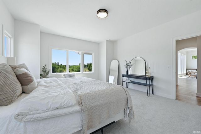 564 Keltic Pines Boulevard, Huntertown, IN 46748