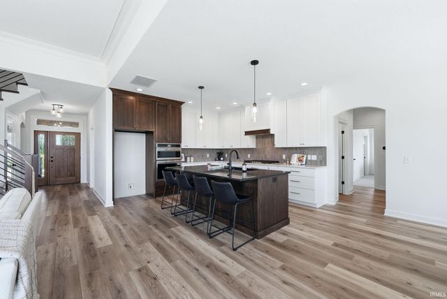 564 Keltic Pines Boulevard, Huntertown, IN 46748