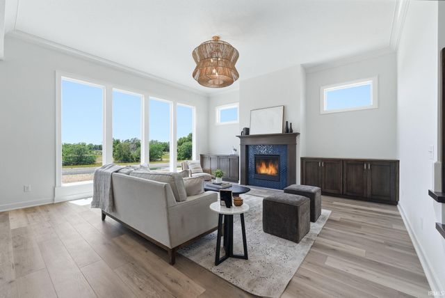564 Keltic Pines Boulevard, Huntertown, IN 46748
