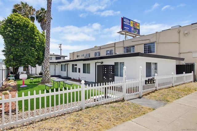 1007 Hornblend Street, San Diego, CA 92109