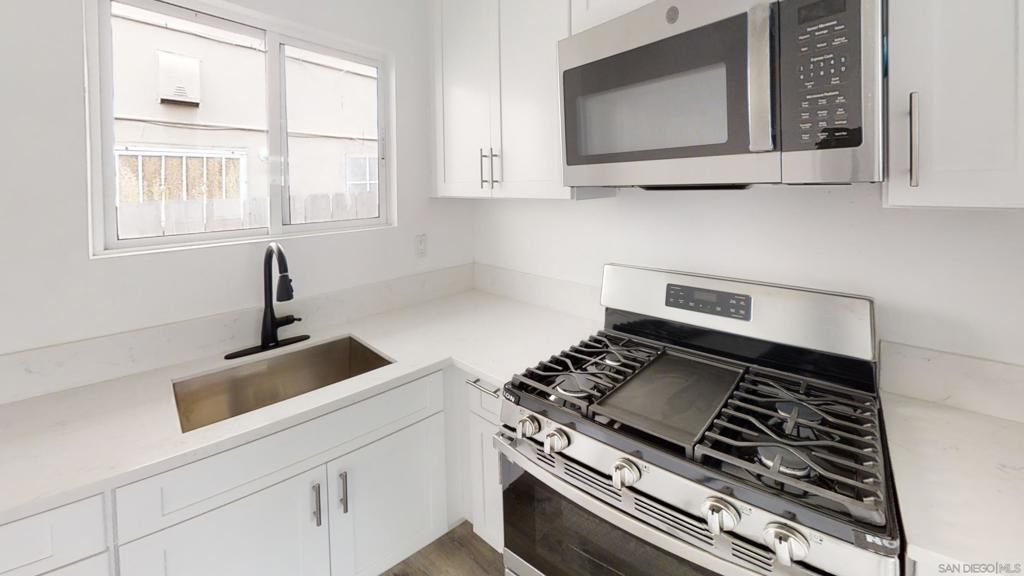1007 Hornblend Street, San Diego, CA 92109 — photo 5