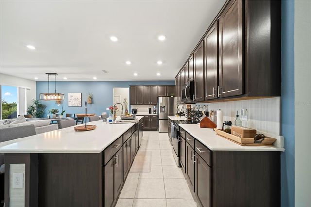 3306 NW 21ST TERRACE, Cape Coral, FL 33993