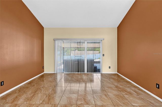 2738 FOXWOOD COURT, Orlando, FL 32818
