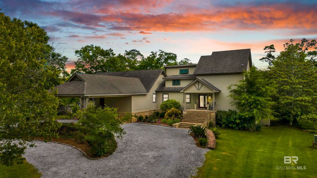 16864 Ferry Road Circle, Fairhope, AL 36532
