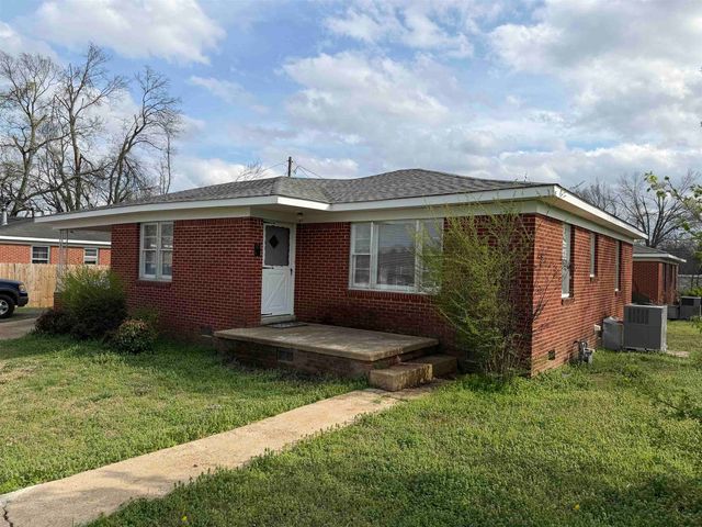 145 CUMBERLAND ST, Savannah, TN 38372