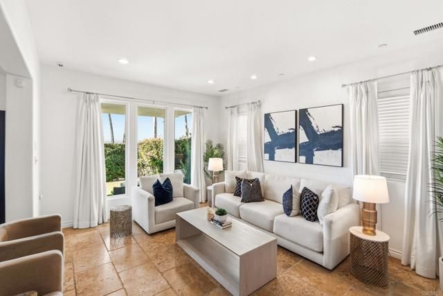 208 S Pacific Street, Oceanside, CA 92054