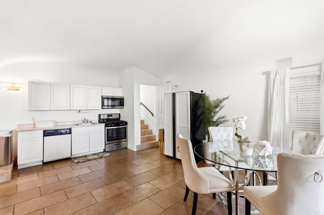 208 S Pacific Street, Oceanside, CA 92054