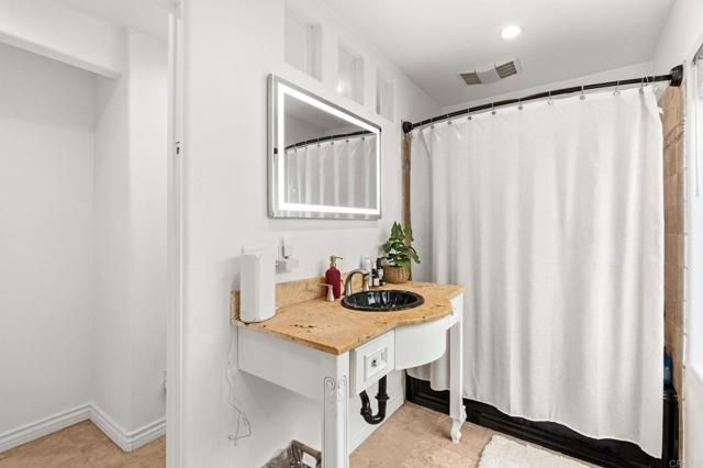 208 S Pacific Street, Oceanside, CA 92054