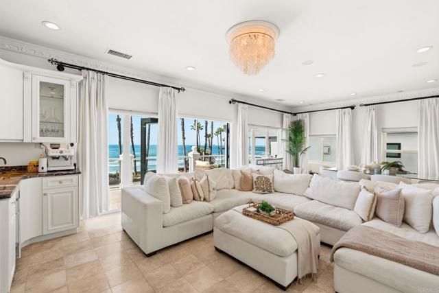 208 S Pacific Street, Oceanside, CA 92054