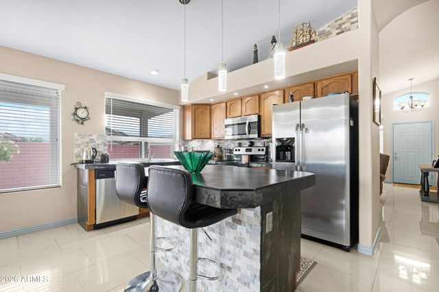 42266 W SPARKS Drive, Maricopa, AZ 85138