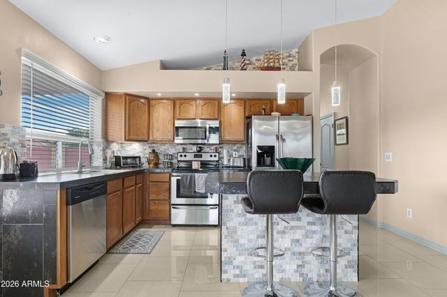 42266 W SPARKS Drive, Maricopa, AZ 85138