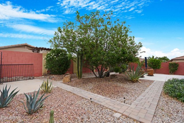 42266 W SPARKS Drive, Maricopa, AZ 85138