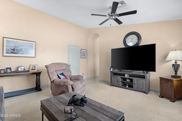 42266 W SPARKS Drive, Maricopa, AZ 85138