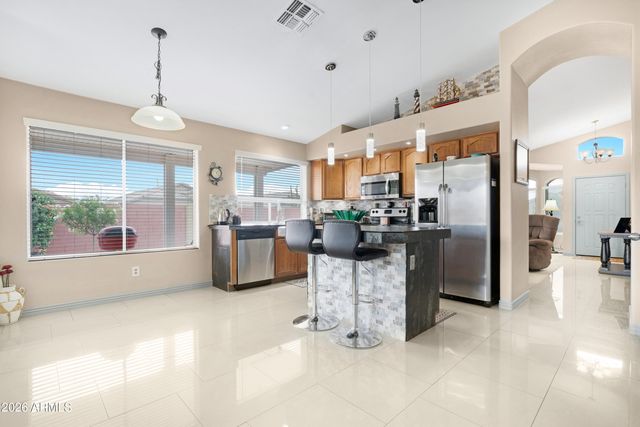 42266 W SPARKS Drive, Maricopa, AZ 85138