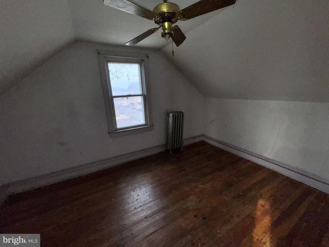 52 W BERKLEY AVE, Clifton Heights, PA 19018