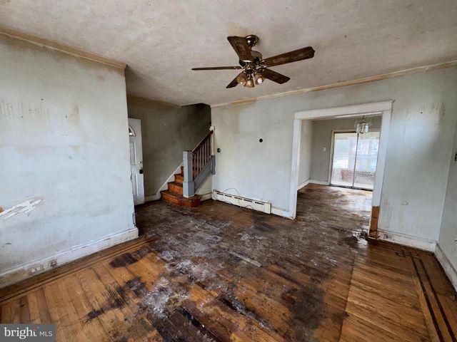 52 W BERKLEY AVE, Clifton Heights, PA 19018