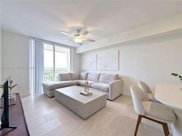 11239 NW 4th Ter C1.2, Sweetwater, FL 33172