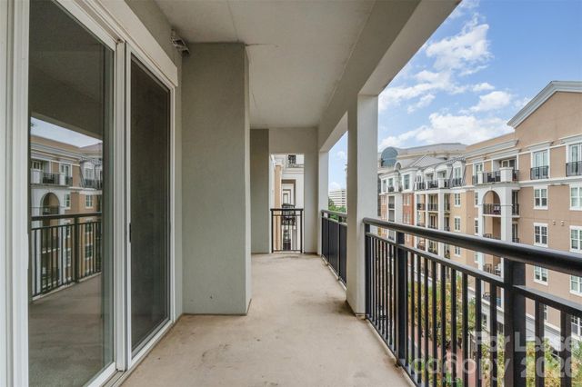 4625 Piedmont Row Drive 611, Charlotte, NC 28210