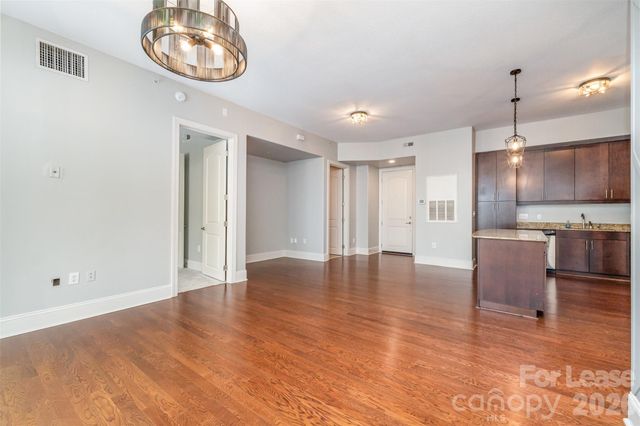 4625 Piedmont Row Drive 611, Charlotte, NC 28210