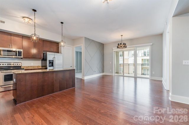 4625 Piedmont Row Drive 611, Charlotte, NC 28210
