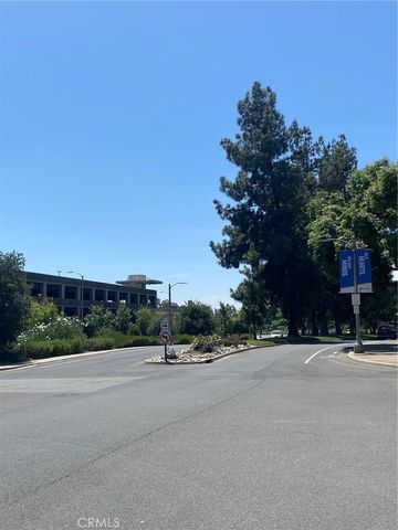 220 W Big Springs Road, Riverside, CA 92507