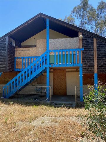 220 W Big Springs Road, Riverside, CA 92507