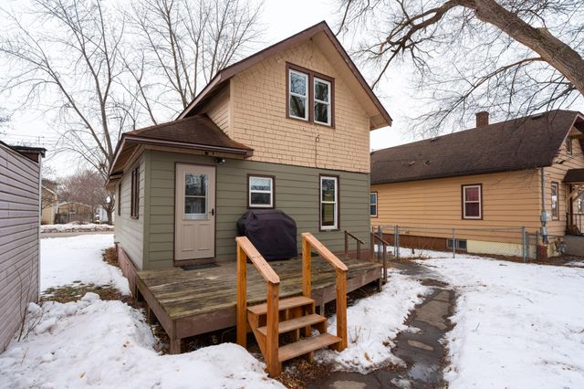 221 25th Avenue N, Saint Cloud, MN 56303