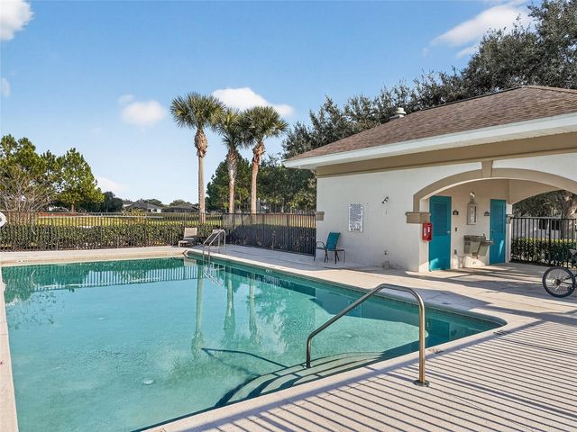 9422 MYRTLE CREEK LANE 8, Orlando, FL 32832