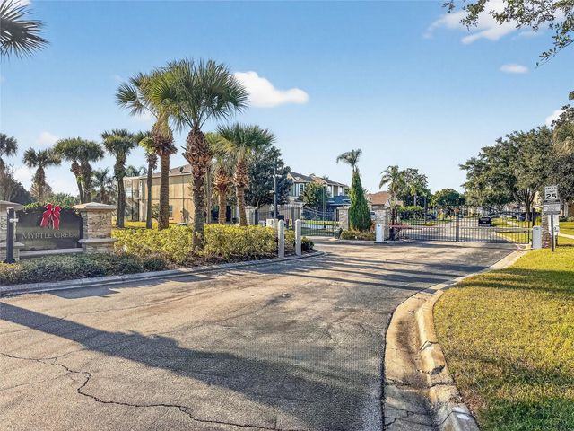 9422 MYRTLE CREEK LANE 8, Orlando, FL 32832