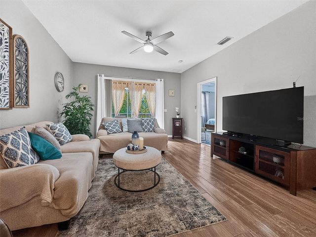 9422 MYRTLE CREEK LANE 8, Orlando, FL 32832