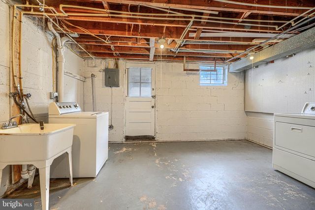 927 ELTON AVE, Baltimore, MD 21224