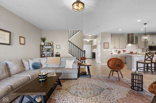 10936 Pebblestone Way, Brownsburg, IN 46112