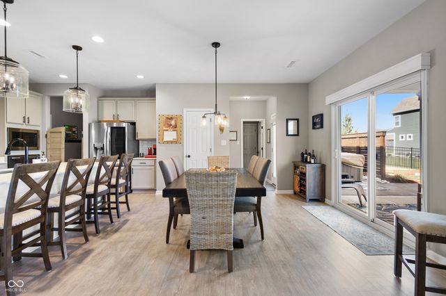 10936 Pebblestone Way, Brownsburg, IN 46112