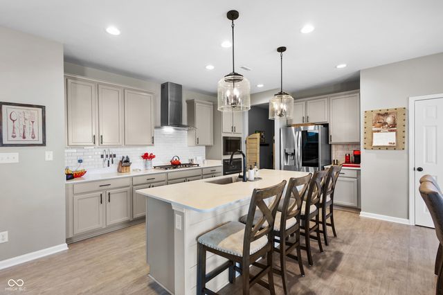 10936 Pebblestone Way, Brownsburg, IN 46112