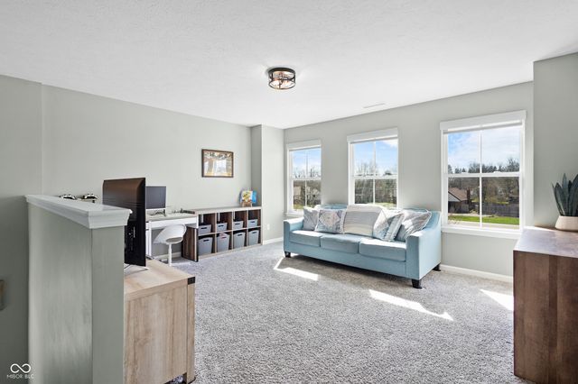 10936 Pebblestone Way, Brownsburg, IN 46112