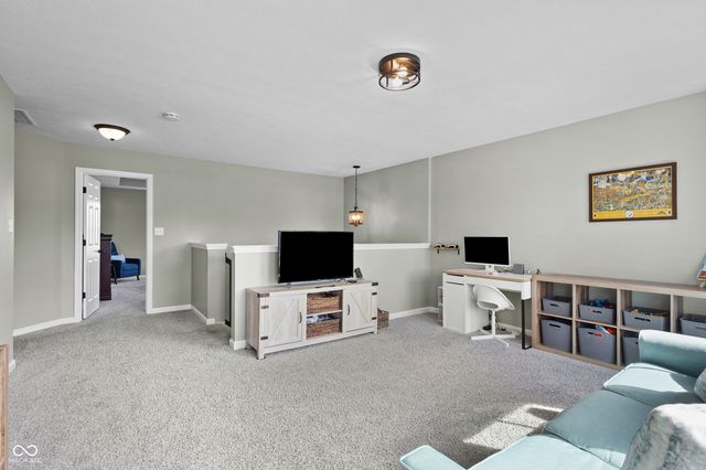 10936 Pebblestone Way, Brownsburg, IN 46112