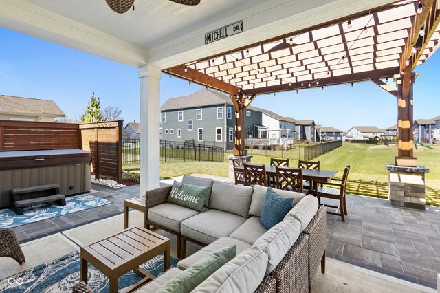 10936 Pebblestone Way, Brownsburg, IN 46112