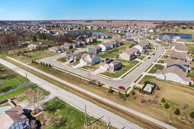 10936 Pebblestone Way, Brownsburg, IN 46112