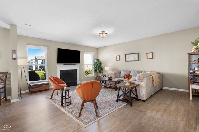 10936 Pebblestone Way, Brownsburg, IN 46112