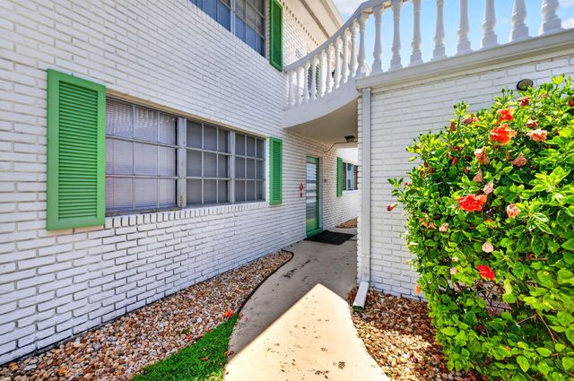 1821 NE 62ND Street 312, Fort Lauderdale, FL 33308