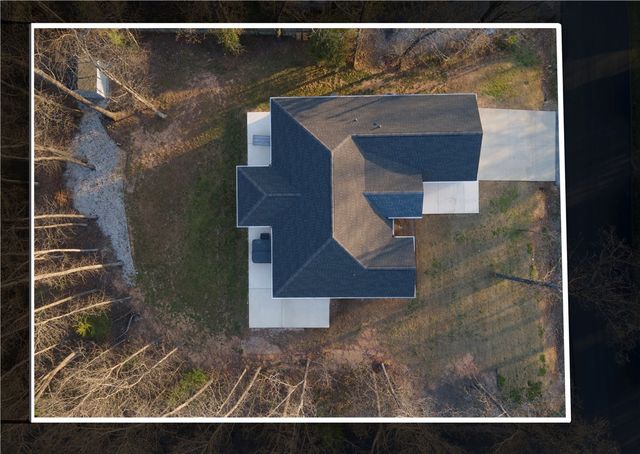 7 Cresswell Drive, Bella Vista, AR 72714