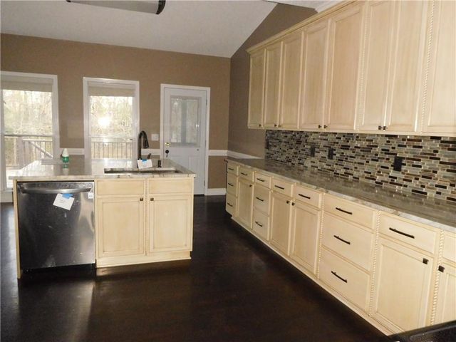 24 Bucky Street, Euharlee, GA 30145