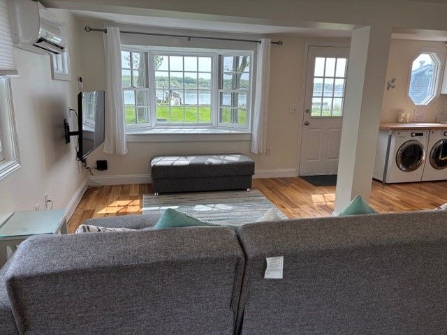 29 Baron Road, Barrington, RI 02806