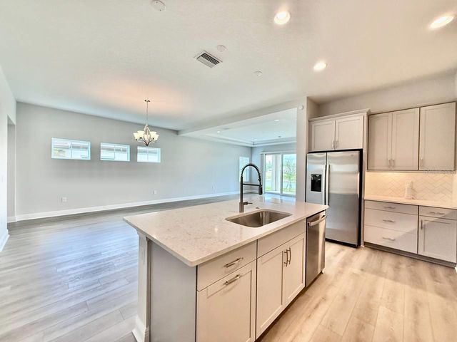 35609 STABLETON LANE, Zephyrhills, FL 33541