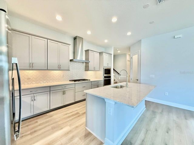 35609 STABLETON LANE, Zephyrhills, FL 33541