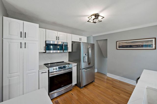 5529 Benton Avenue, Edina, MN 55436