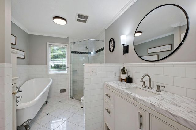 5529 Benton Avenue, Edina, MN 55436